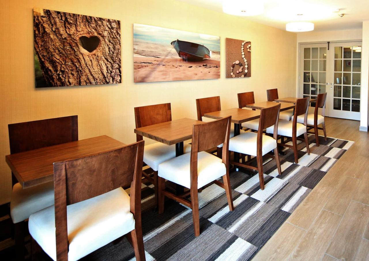 Waterfront Inn New Liskeard Esterno foto
