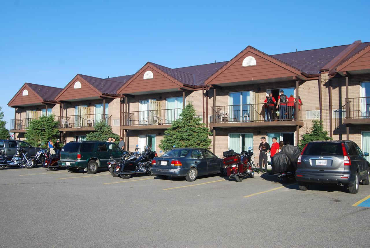 Waterfront Inn New Liskeard Esterno foto